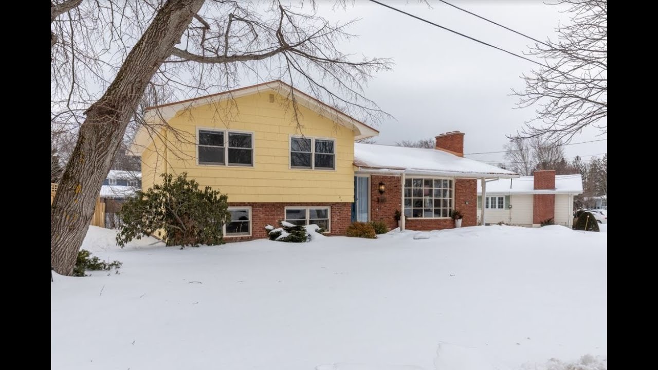 80 Prince Charles Drive, Charlottetown, Prince Edward Island Family