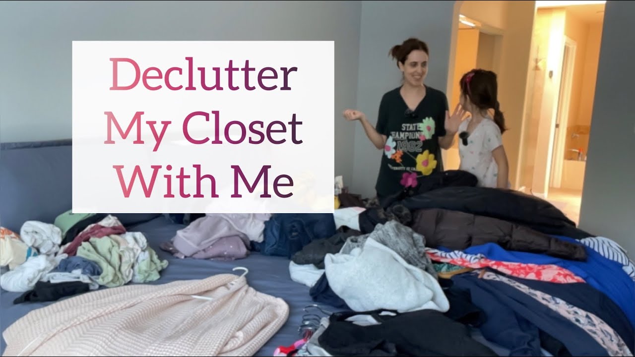 Declutter MY CLOSET with me - YouTube