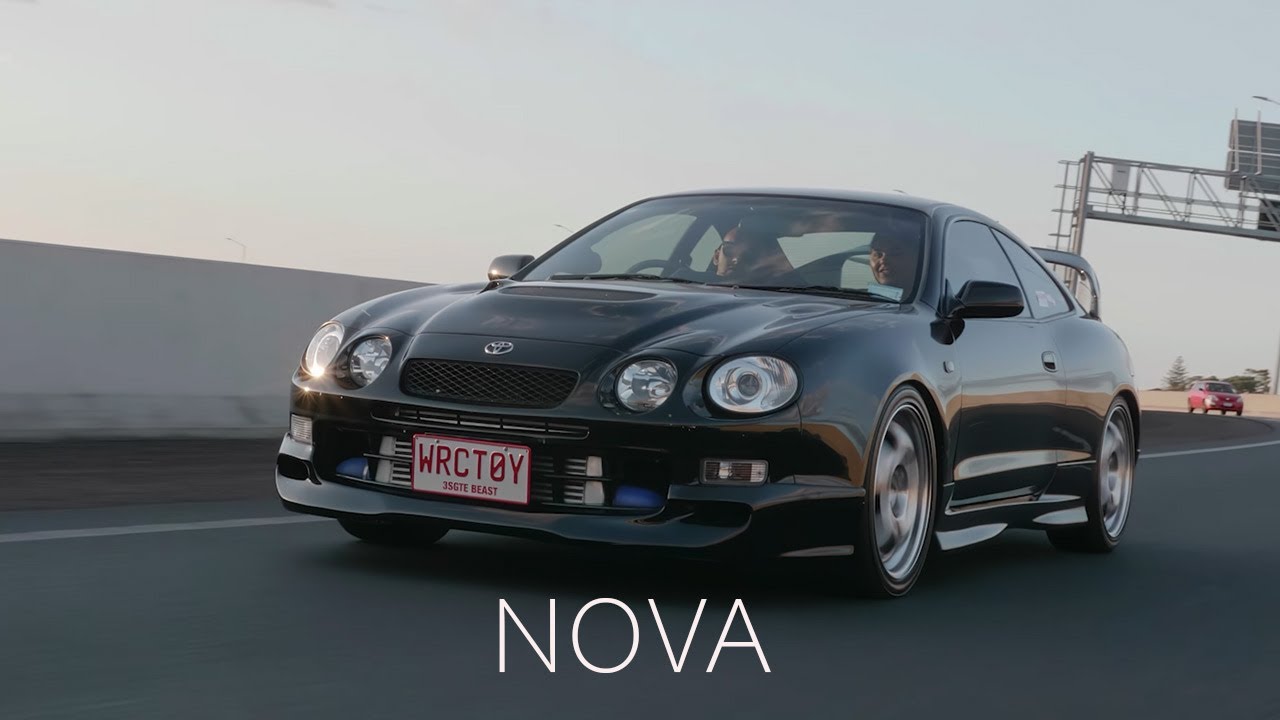 ARONCHUPA & LITTLE SIS NORA - I'M AN ALBATRAOZ  (CAR MUSIC VIDEO)