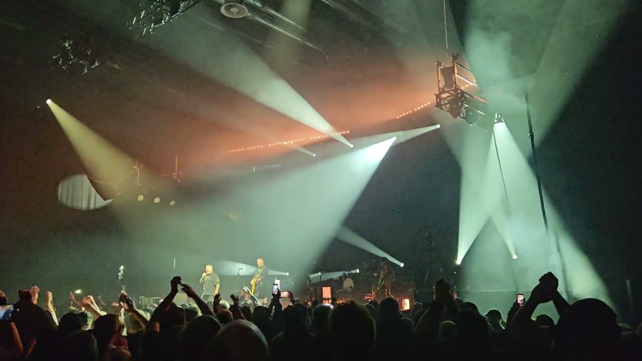 Dropkick Murphys - The Lonesome Boatman /  The Boys Are Back - Helsinki 23/10/2025