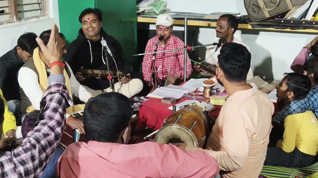 सुन्दर कीर्तन @@@बने चाहे दुश्मन ज़माना ऐ सारा ,आयूष मिश्रा,