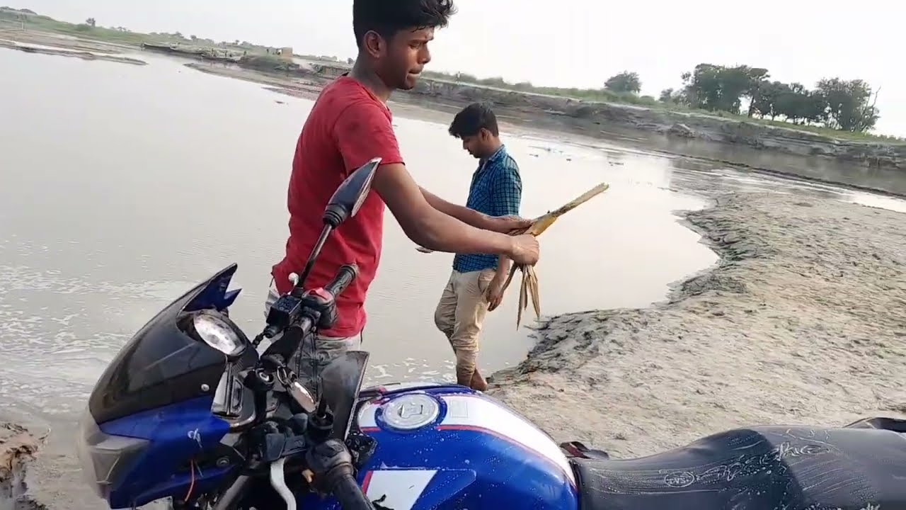 Must watch New Funny comedy 😆 video bike 🏍 pranks video Dhamaka Comedy