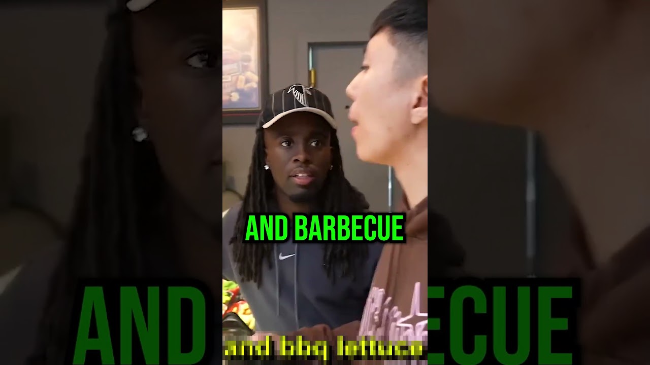 Kai Cenat Takes Ray To a New York Deli