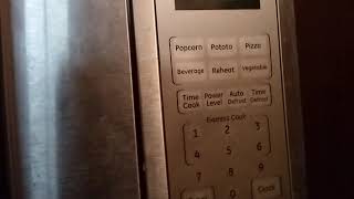 How to Lock and Unlock a Microwave