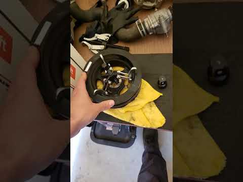 Coyote v8 harmonic balancer removal - YouTube