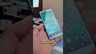 NHỎ GỌN NHƯ 12 MINI NHƯNG CHỈ HƠN CỦ LÀ SỞ HỮU RỒI CÁC BÁC. #didongminhhuy #smartphone SONY XZ2C