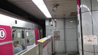 都営１２－６００形　発車　練馬駅