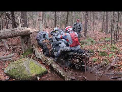 pushing-the-bmw-r1200gs-to-the-limits!-enduro-fun.