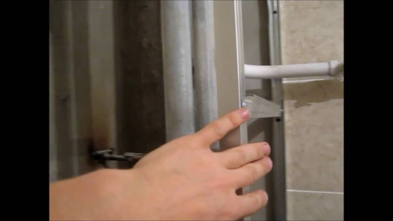 Популярные способы: как закрыть стояк в туалете незаметно