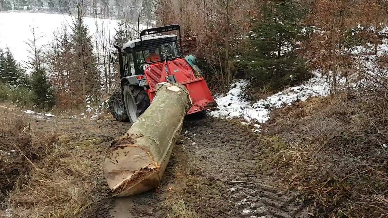 Holz rücken mit Deutz-Fahr Agroplus 70