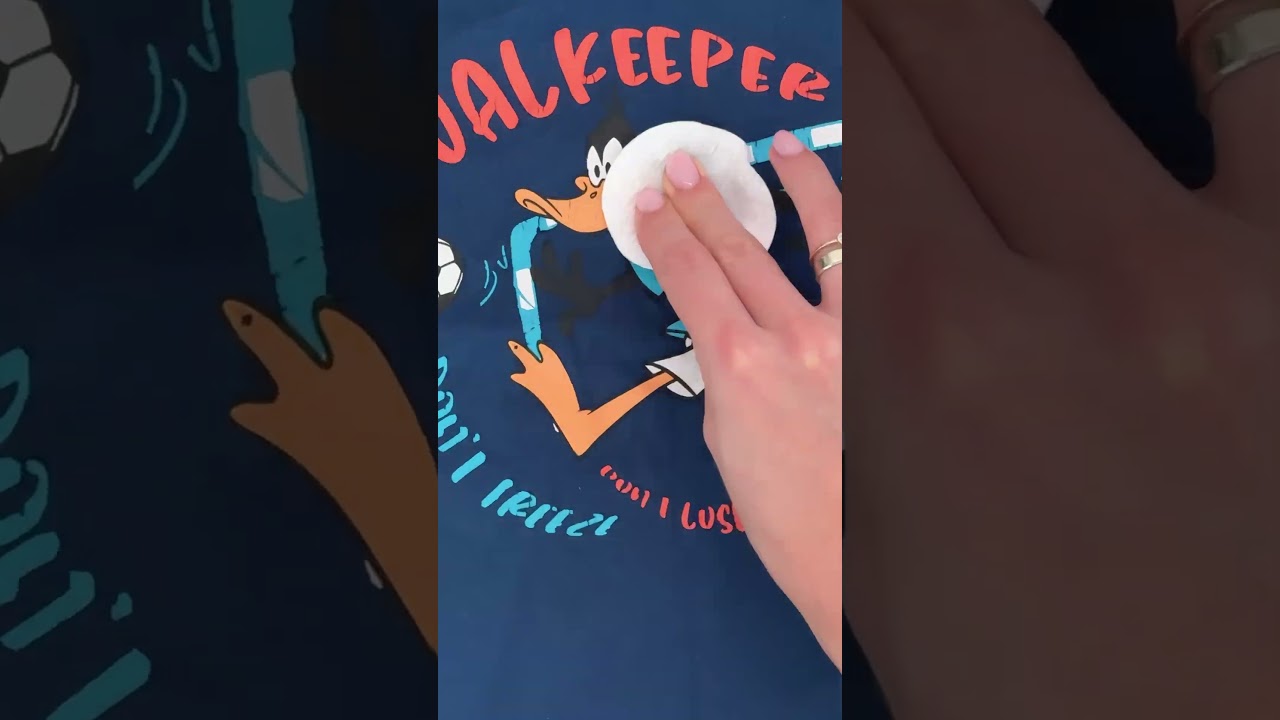 Testing a TikTok hack to save a t-shirt design with acetone—does it work? 