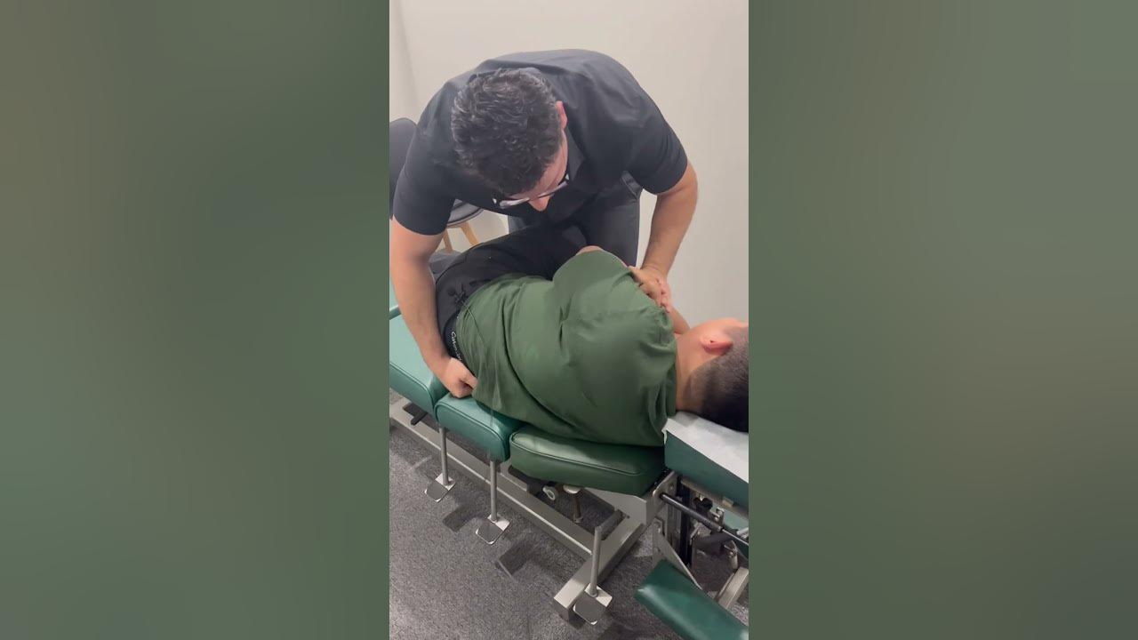 😱 extremely loud full spine crack. Asmr chiropractic adjustment crack