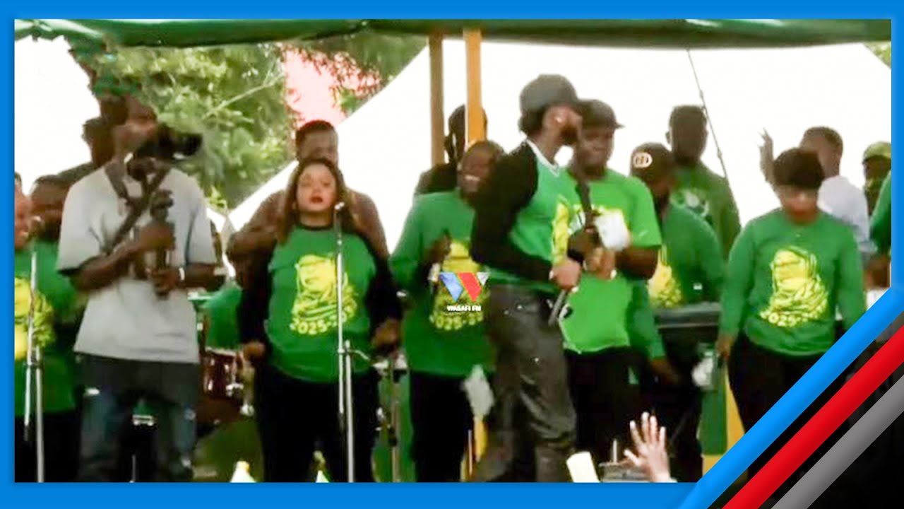 ONA VIBE LA DIAMOND AKIMUINGIZA DKT SAMIA KINYEREZI KWENYE MKUTANO WA KAMPENI 