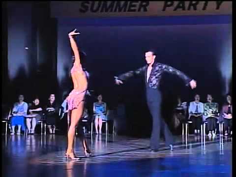 Slavik Kryklyvyy and Karina Smirnoff Dance Rumba