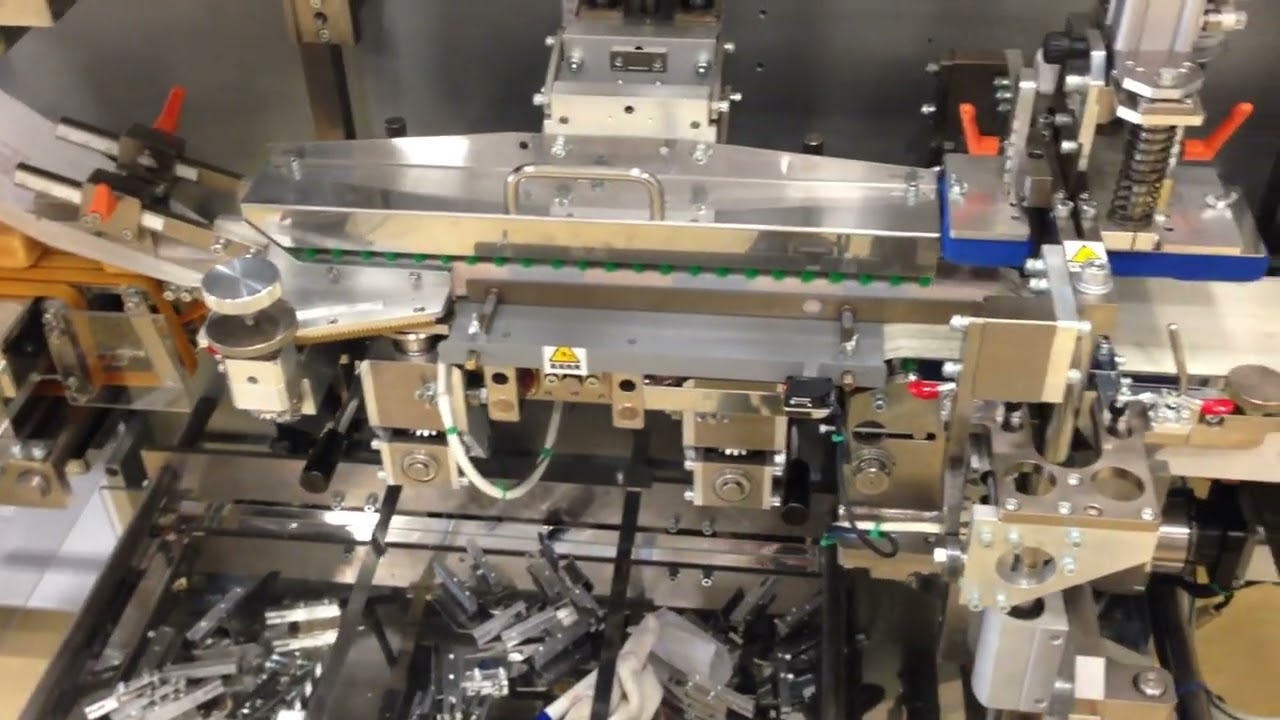 Pineapple Cake Packing by GW-7 Horizontal Packaging Machine, End