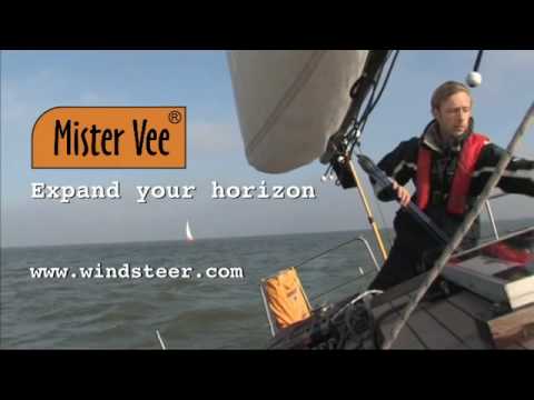 Teak and bungee - Sailboat self steering tiller lock | Doovi