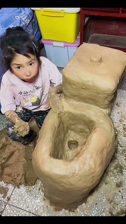 bocil cewek op viral‼️ Bikin Toilet dari Tanah di Dalam Kamarnya 😮