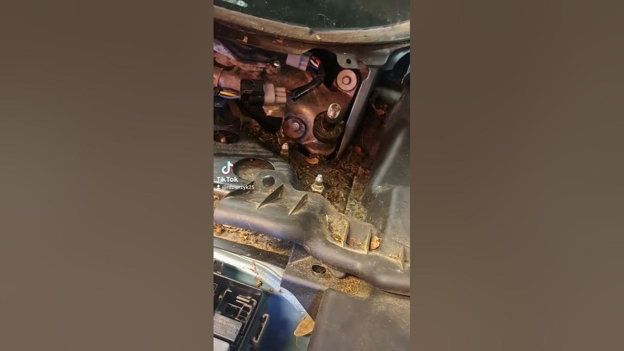 2015 Honda crv with a bad wiper "relay" and a intermittent issue honda