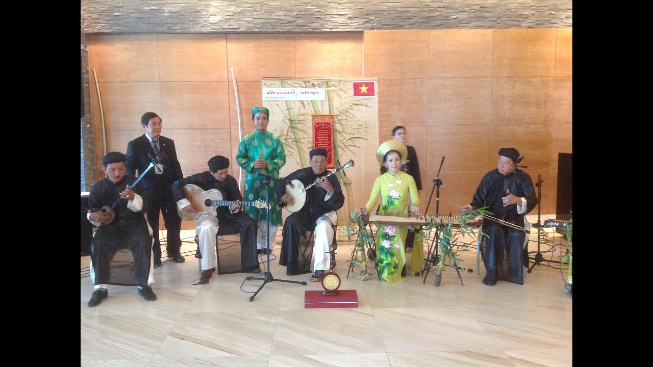 Tư mã tương như, ( hò IV) cùng với  Cố NSUT Ba Tu + NNND Út Tỵ.