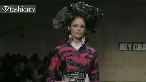 LOUISE GRAY- Fall/Winter 2013-14 Collection - London Fashion Week