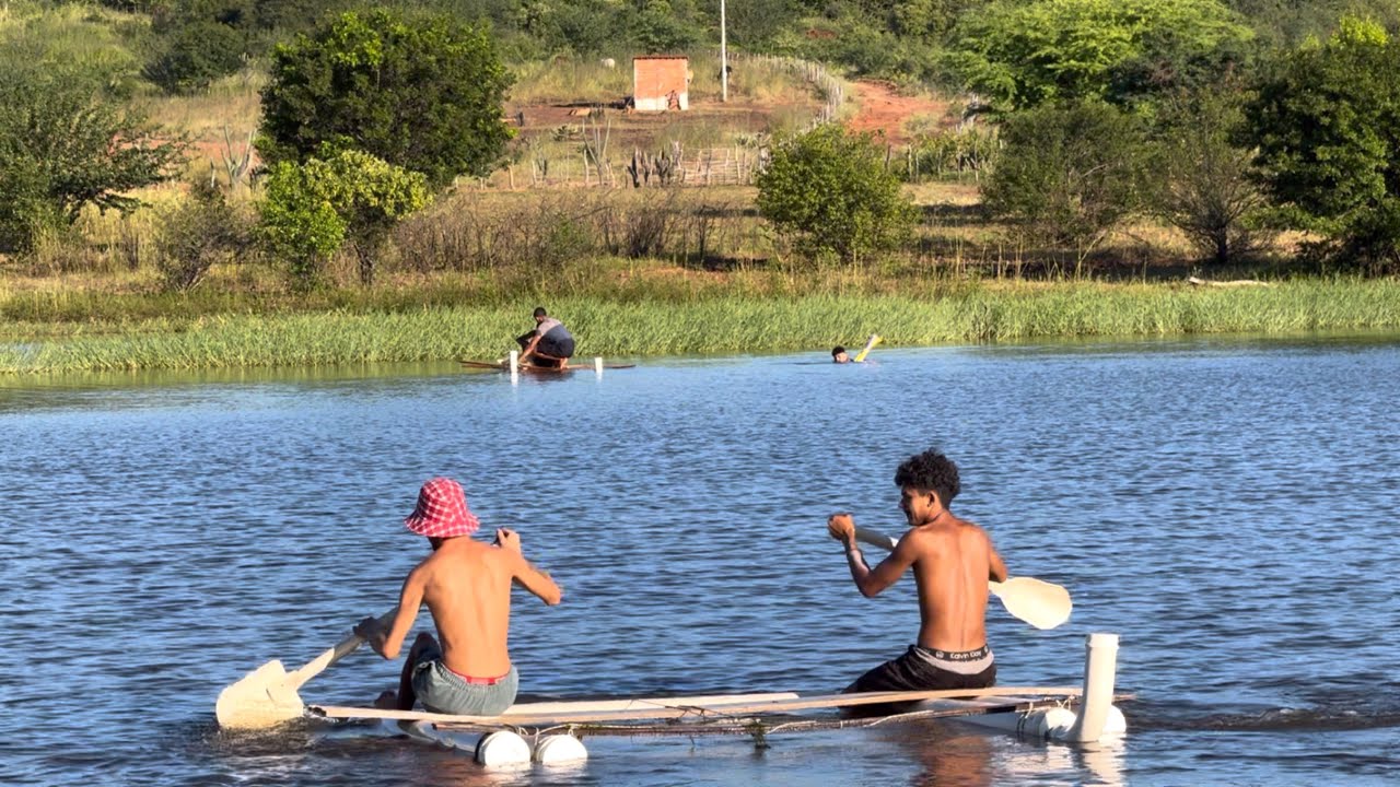 INVEJOSOS FIZERAM UM BARCO E PARTIRAM PRA CIMA