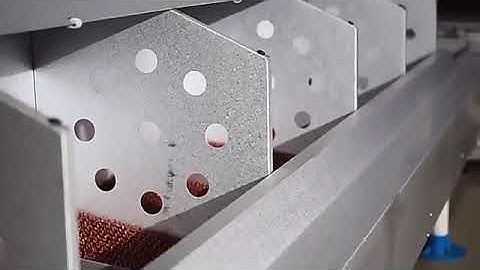 Bolong fully automatic egg collection system .