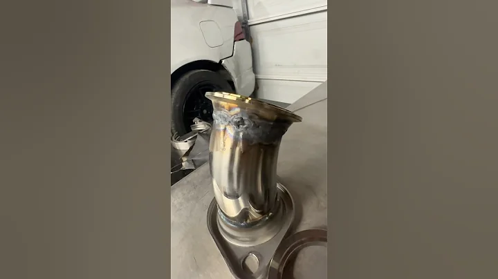 Welds came out 🔥🔥🔥  #welder #rsx #projectcar #honda #welding #tigwelding #exhaust