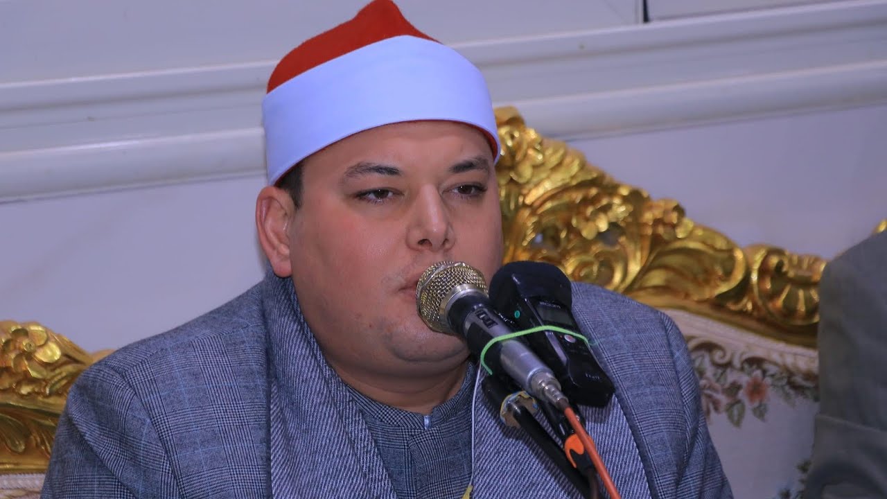 الشيخ محمود القزاز يسطر تلاوه تاريخيه من أداء فريد من نوعه وسط حضور تاريخي من المحبين