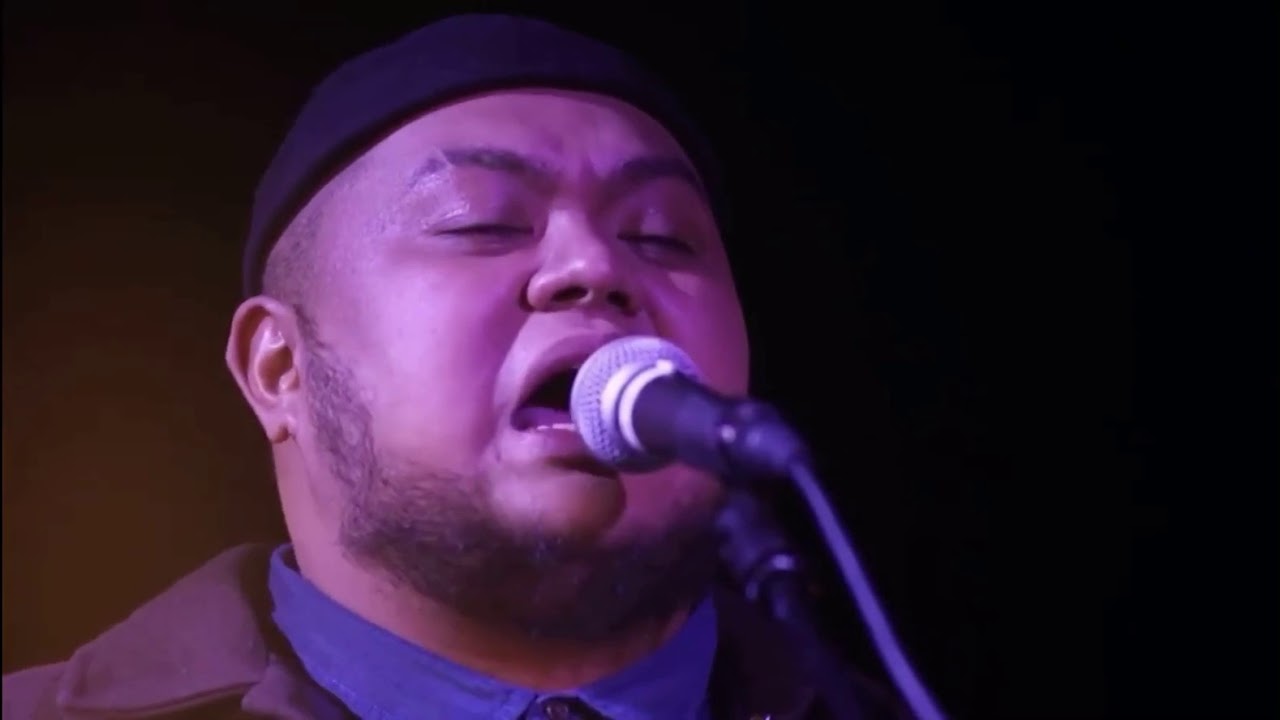 Filipino-British R&B singer APOSTOL covers Daniel Caesar's GET YOU ft. Kali Uchis