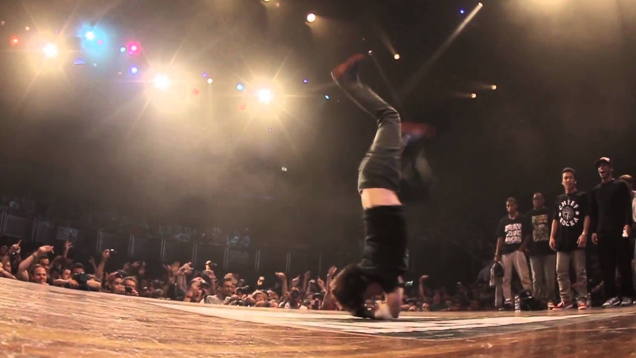 IBE 2013 - BBoy Blond - 21 rounds elbow spin