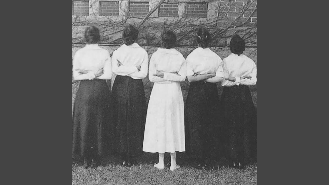 Saint Marie (feat. Alan Sparhawk) [Remastered Edit]