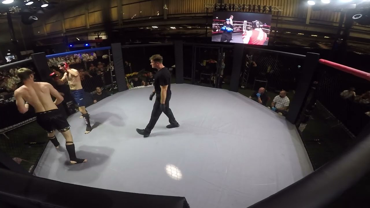 CARDIFF | ULTRA MMA | LOUIS JONES VS MADMACS