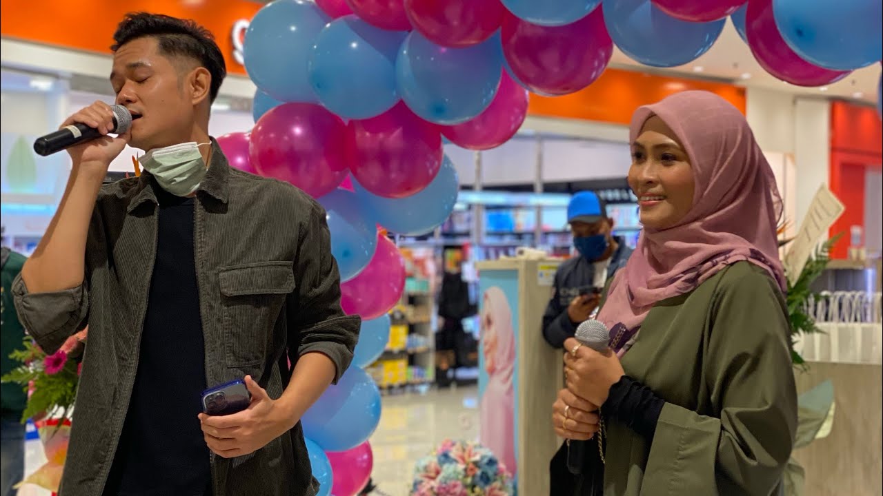 Siti Nordiana & Nubhan - Sekali Lagi Live Grand Opening Of ByNana Hijabscarves [FANCAM]
