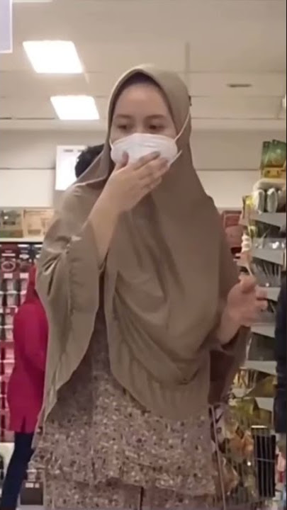 salfok sama tangan bapaknya 🤣 #Shorts #funnyvidio #meme #tiktok