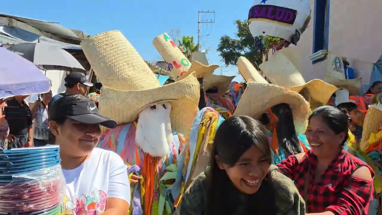 Segunda calenda en San Miguel Amatitlán 
