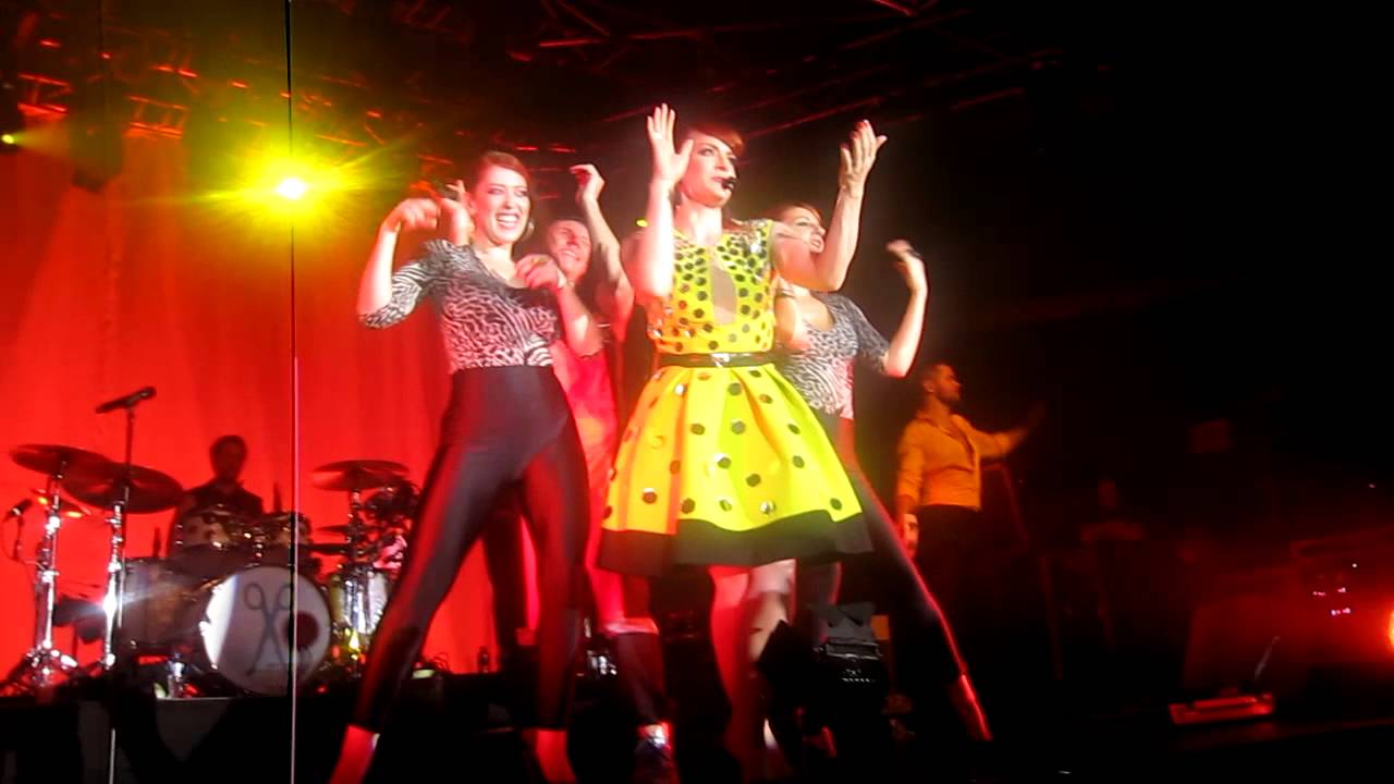 Scissor Sisters Let's Have a Kiki (Live La Riviera 28/10/2012