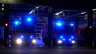 PRIO1 | Brandweer en Politie Lelystad met spoed naar een schoorsteenbrand ! 25-5152 25-5131