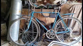 КАПСУЛА ВРЕМЕНИ. 40 ЛЕТ простоял в гараже. Велосипед Турист СССР.