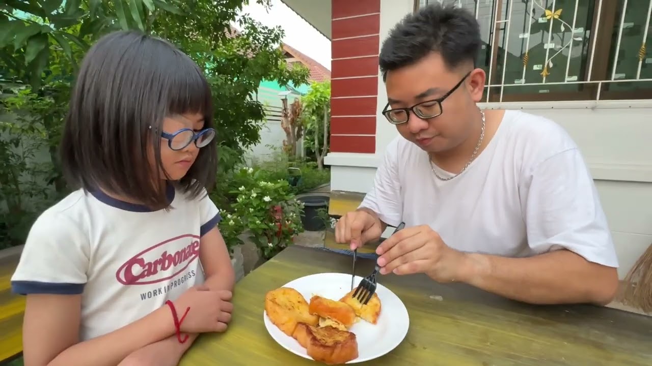 ကလေးများကြိုက်တဲ့ ပေါင်မုန့် ကြက်ဥကြော်နည်း