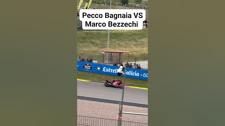 Pecco Bagnaia vs Marco Bezzechi in the Practice GermanGP at Sachsenring Circuit  #motogp #germangp