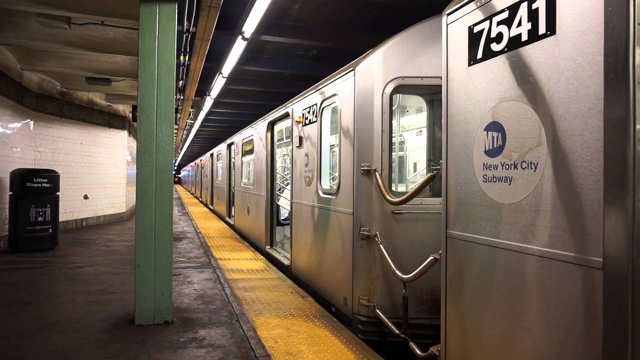 R142A Pelham Bay Park bound 6 train at Longwood Avenue YouTube