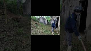 Abandoned by His 4 Children, He Bought a $5,500 House… Neighbors Laughed Until the End Abandoned by His 4 Children, He Bought a $5,500 House… Neighbors Laughed Until the End