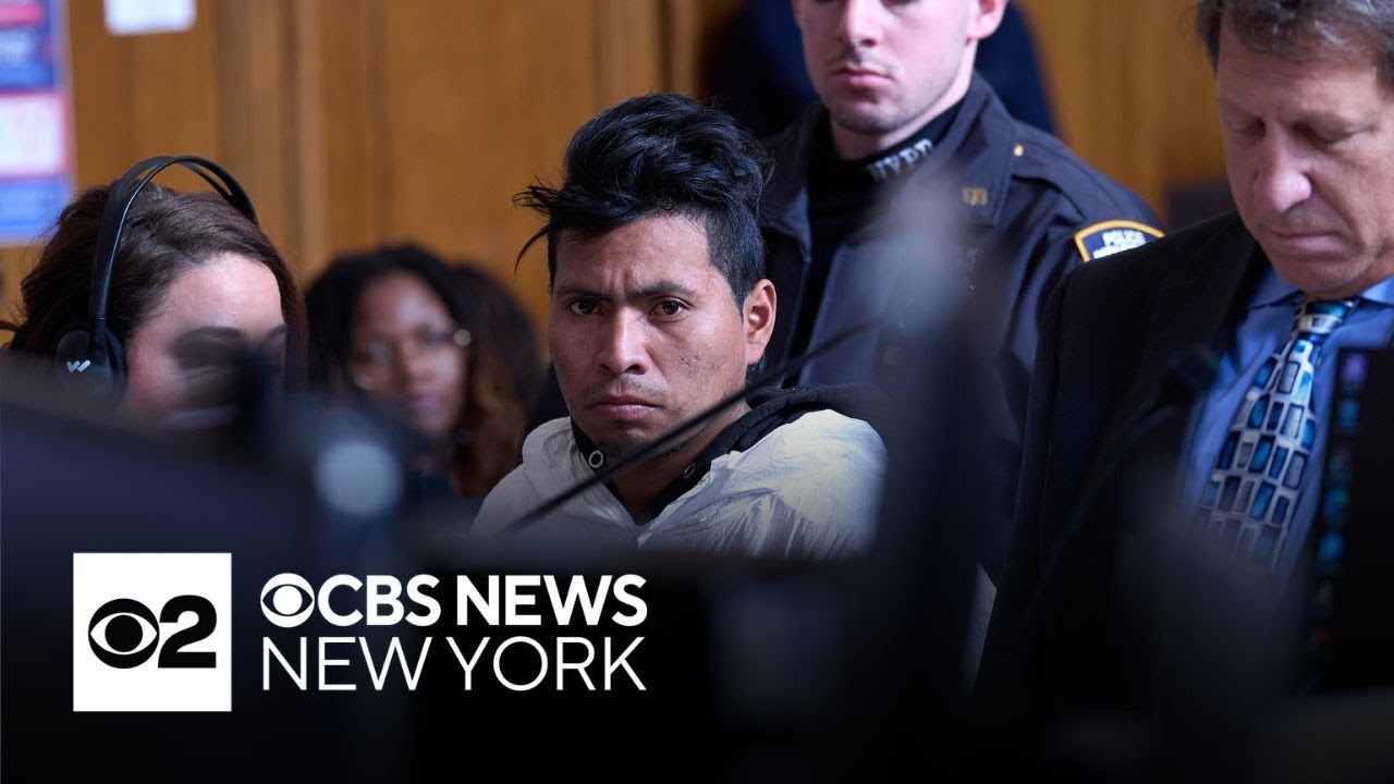 Man accused of setting woman on fire in NYC subway arraigned - YouTube