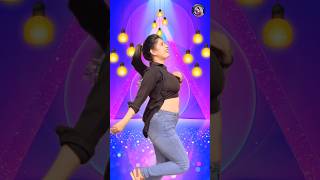 mere college ki ek ladki hai😂👇🏾#mona #trending #shorts #dance #indianidol #yt #tkblastshorts