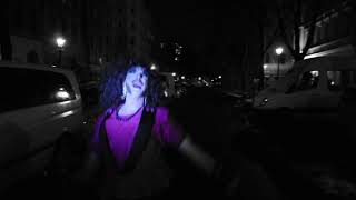 ausgehDörte performs "Katzen bei Nacht" by Petra Zieger