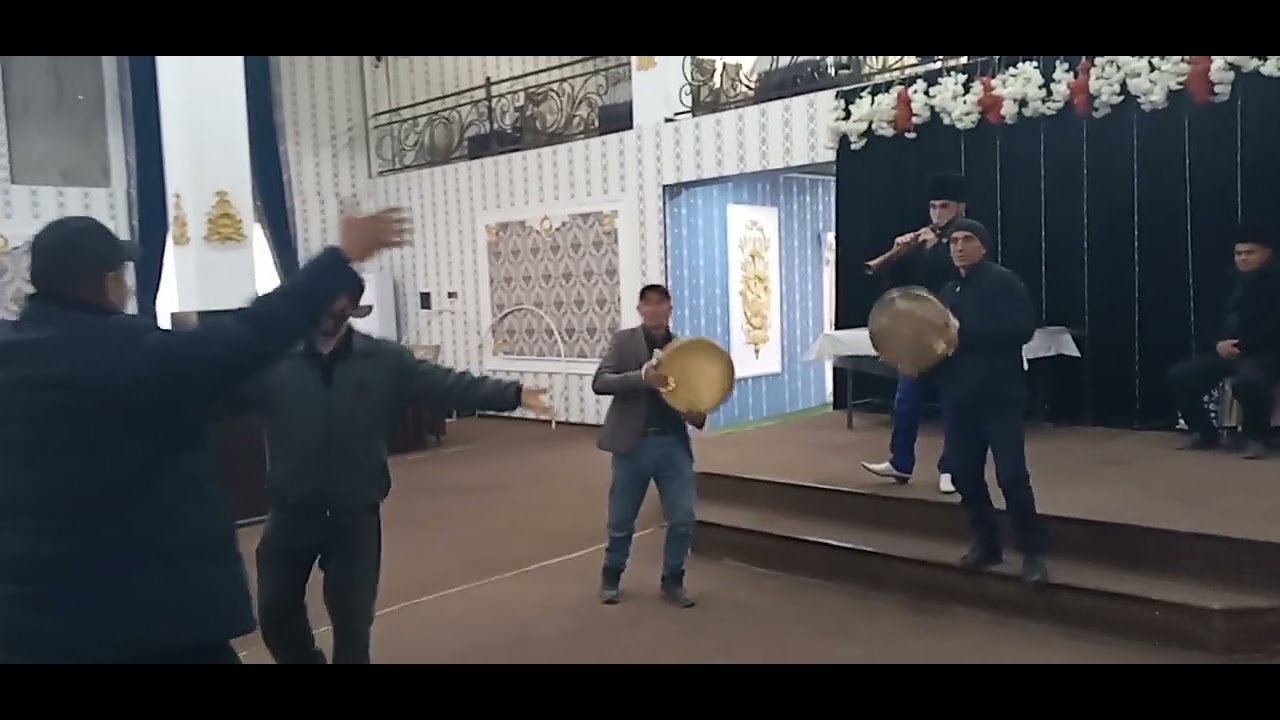 Суллолахои   Тиллоев   Набиака Туйи  Сунатии  наберахошон  туй дар   Хонсарой  Бандихон   Райн