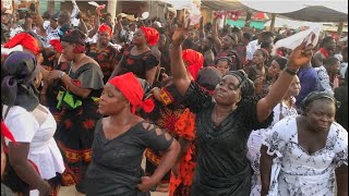 🇬🇭This part was of Africa is where you want to visit. Just watch how they react to music