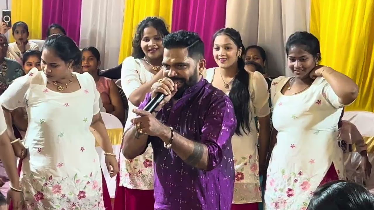 कोळी लोक काय भारी नाचतात १ नंबर अर्नाळा गावात हळदीला फुल्ल धम्माल आली 