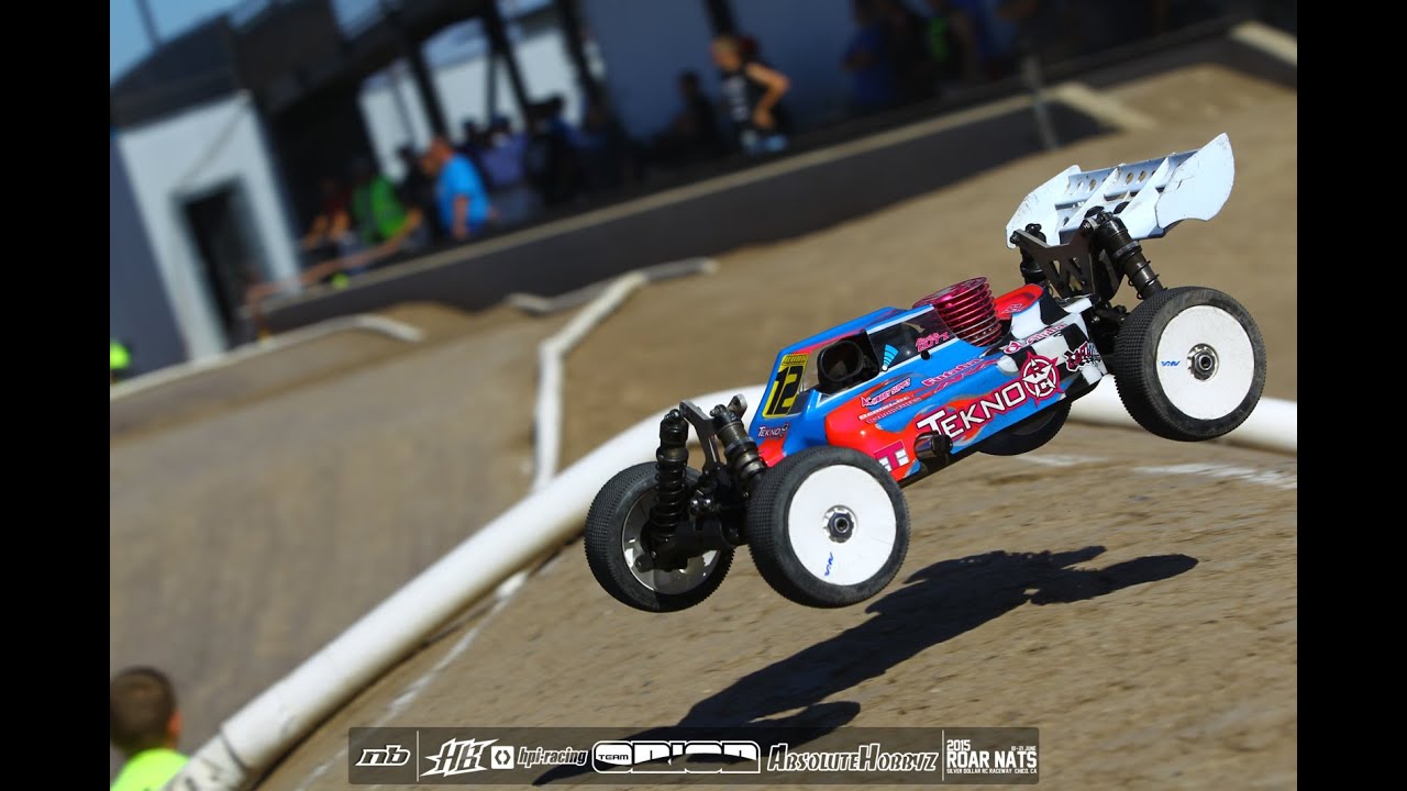 Ryan Lutz & Ty Tessman buggy practice laps at 2015 ROAR Nats