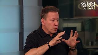Police Chaplin Who Prophesied Trump Win in 2016 Says God is Using the President for Higher Purpose